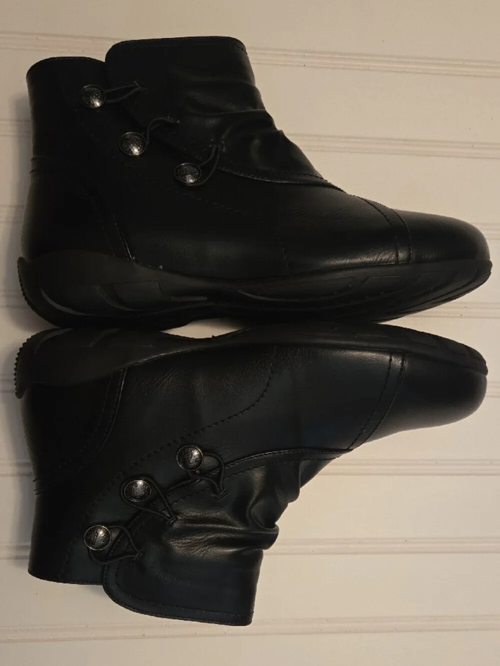 cloudwalkers comfortable black